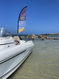 Bateau Armor Nautique Loisir en location pour balades en mer près des îles de Saint-Quay